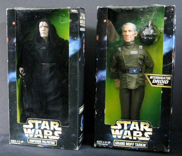 STAR WARS ACTION COLLECTION EMPEROR PALPATINE & GRAND (1 of 2)