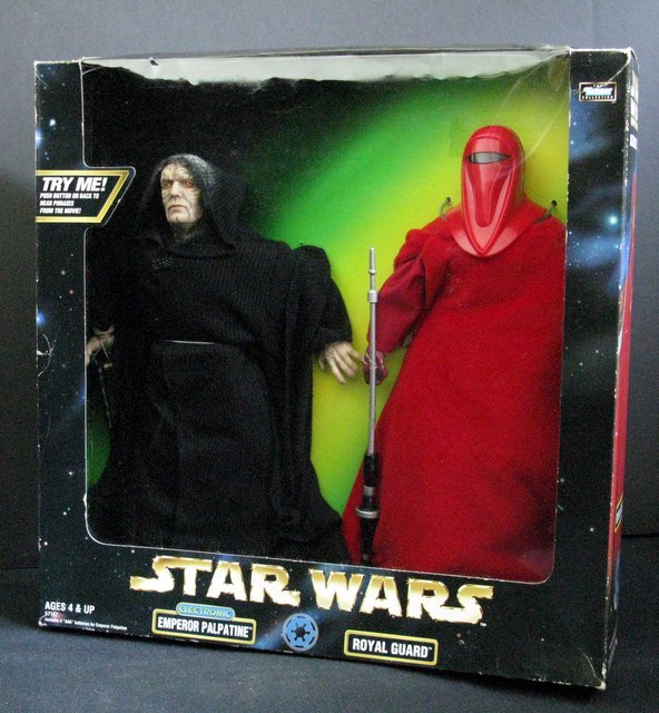 STAR WARS ACTION COLLECTIONELECTRONIC EMPEROR PALPATINE (1 of 2)