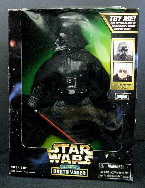 STAR WARS ACTION COLLECTION ELECTRONIC DARTH VADER (1 of 2)