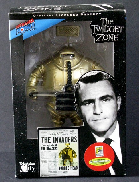 THE TWILIGHT ZONE INVADERS BOBBLE HEAD - Bif, Bang, (1 of 2)