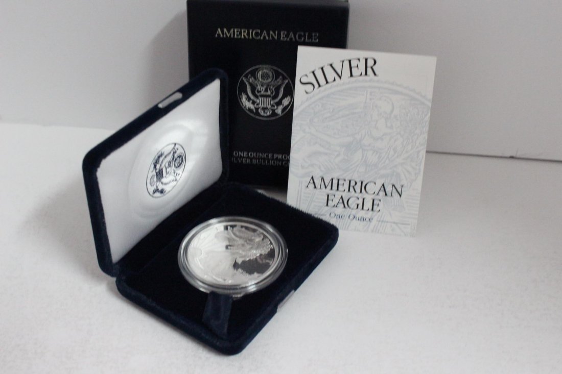1997 AMERICAN EAGLE SILVER PROOF WITH ORIGINAL BOX AND (1 of 2)