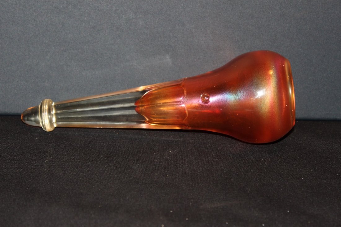 MARIGOLD BULBOUS CAR OR WALL VASE MINT 7": MARIGOLD BULBOUS CAR OR WALL VASE MINT 7"