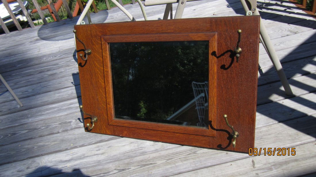 GREAT SOLID QUARTER GRAINED OAK ARTS & CRAFT MIRROR W/ (1 of 4)