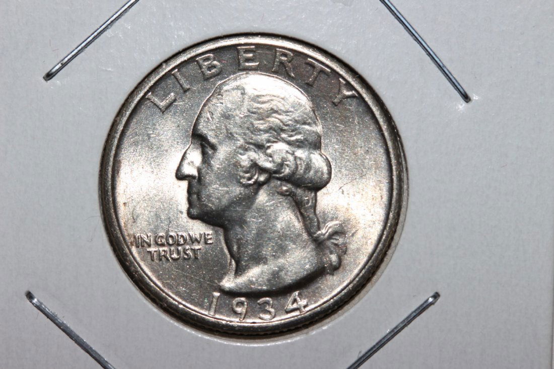 1934 WASHINGTON QUARTER - B.U. MINT LUSTRE - SOME (1 of 3)