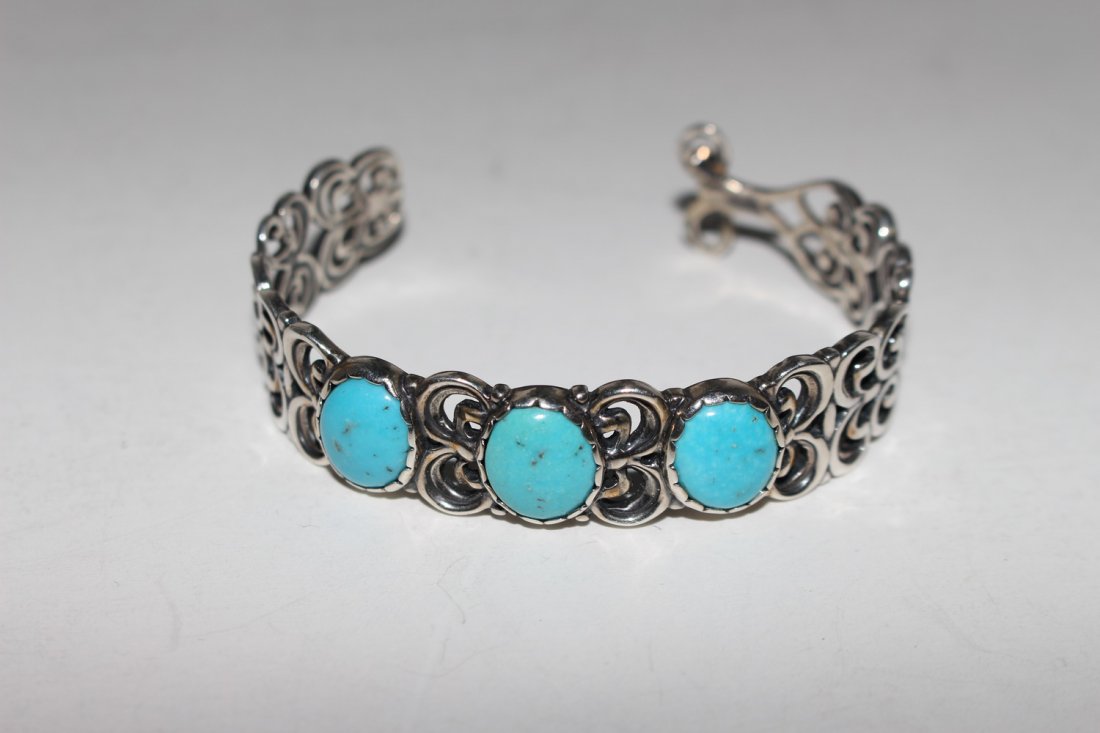 DESIGNER STERLING SILVER TURQUOISE CUFF BRACELET (1 of 3)