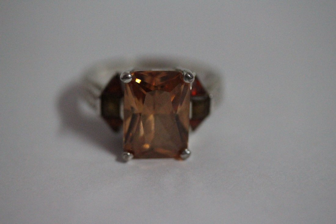 CITRINE STERLING SILVER RING FEAT. LG. CENTER CITRINE (1 of 3)