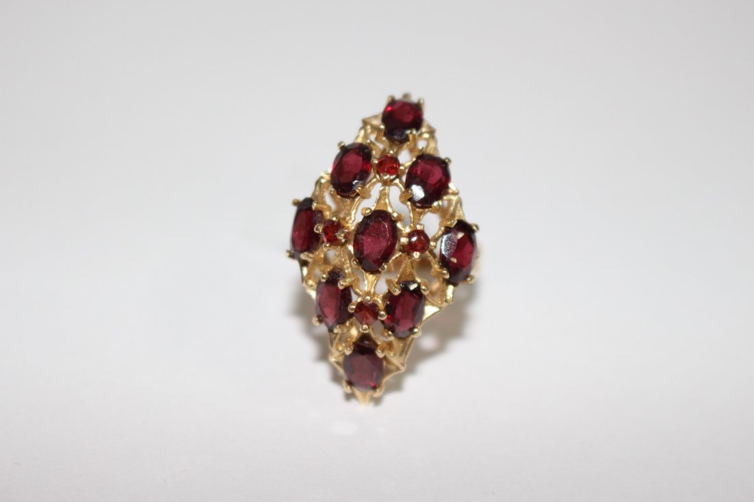 14K GARNET DESIGNER COCKTAIL RING FEAT. 9 OVAL GENUINE (1 of 3)