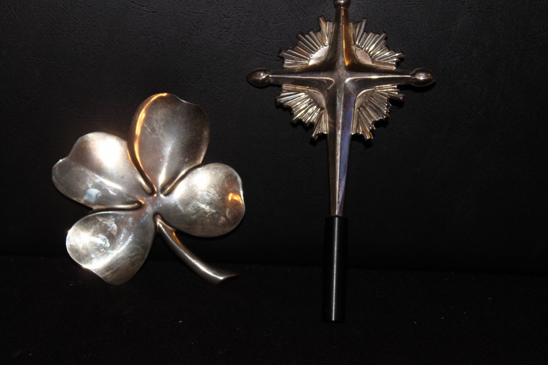 HEAVY SILVER PLATED 4 LEAF CLOVER PLUS STERLING SILVER (1 of 4)