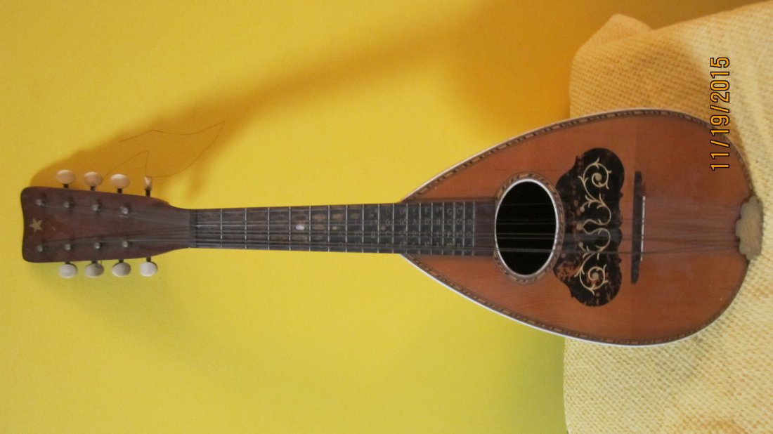 GREAT ROSEWOOD MANDOLIN - GREAT LINES 8 STRING MOTHER (1 of 7)