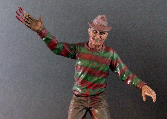 FREDDY KRUEGER - NIGHTMARE ON ELM STREET - PRO PAINTED (1 of 6)