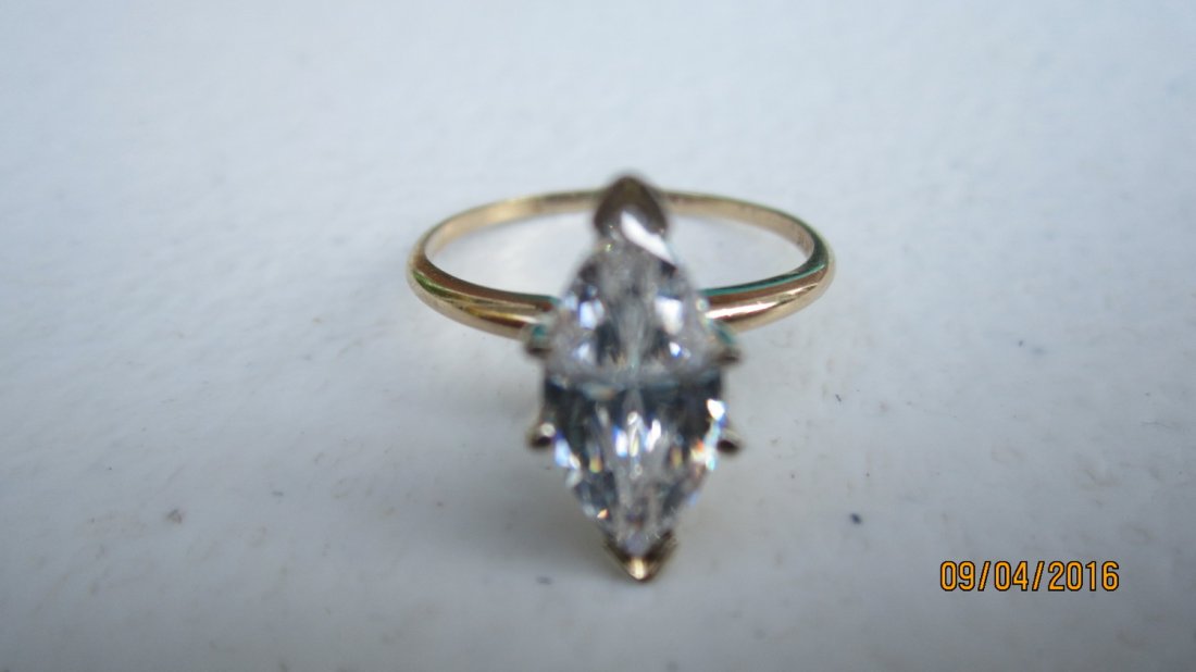 14K YELLOW GOLD RING W/ LARGE MARQUISE CZ - EXC. COND (1 of 4)