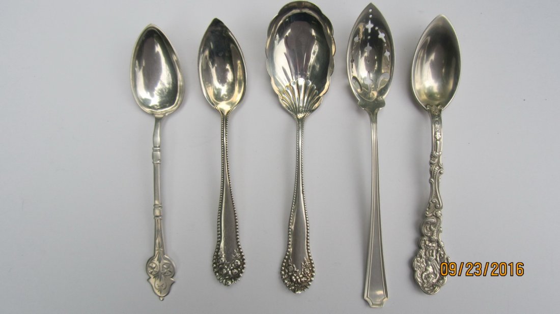 LOT OF 5 UNUSUAL STERLING SERVING SPOONS 3.5 OZT.  - (1 of 6)