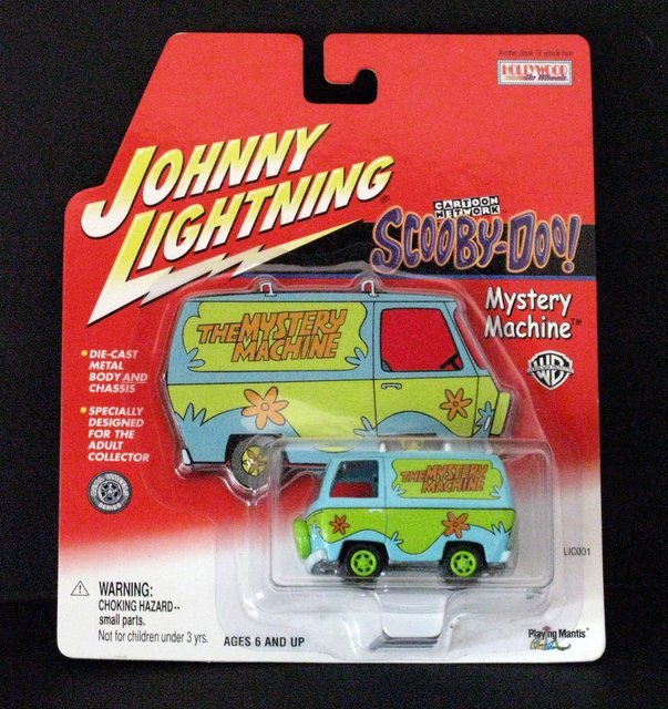SCOOBY-DOO - JOHNNY LIGHTNING MYSTERY MACHINE DIE-CAST (1 of 2)