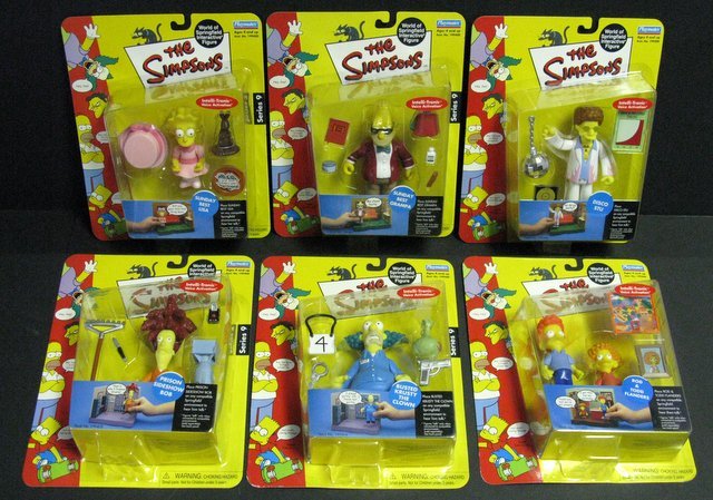 WORLD OF SIMPSONS - SET OF SIX ACTION FIGURES - (1 of 1)