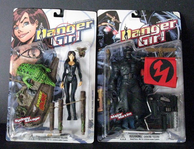 DANGER GIRL SET OF TWO 7" ACTION FIGURES - McFarlane (1 of 1)