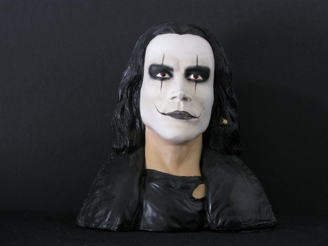 THE CROW - RARE PAINTED RESIN BUST – Simian (1 of 4)