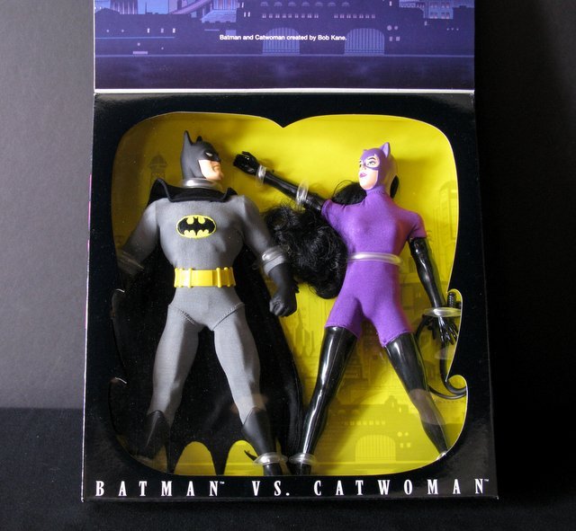LEGENDS OF BATMAN - BATMAN VS CATWOMAN 12" FIGURE SET - (1 of 4)