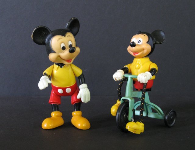 DISNEY’S MICKEY MOUSE VINTAGE FIGURE LOT OF TWO - Walt (1 of 4)