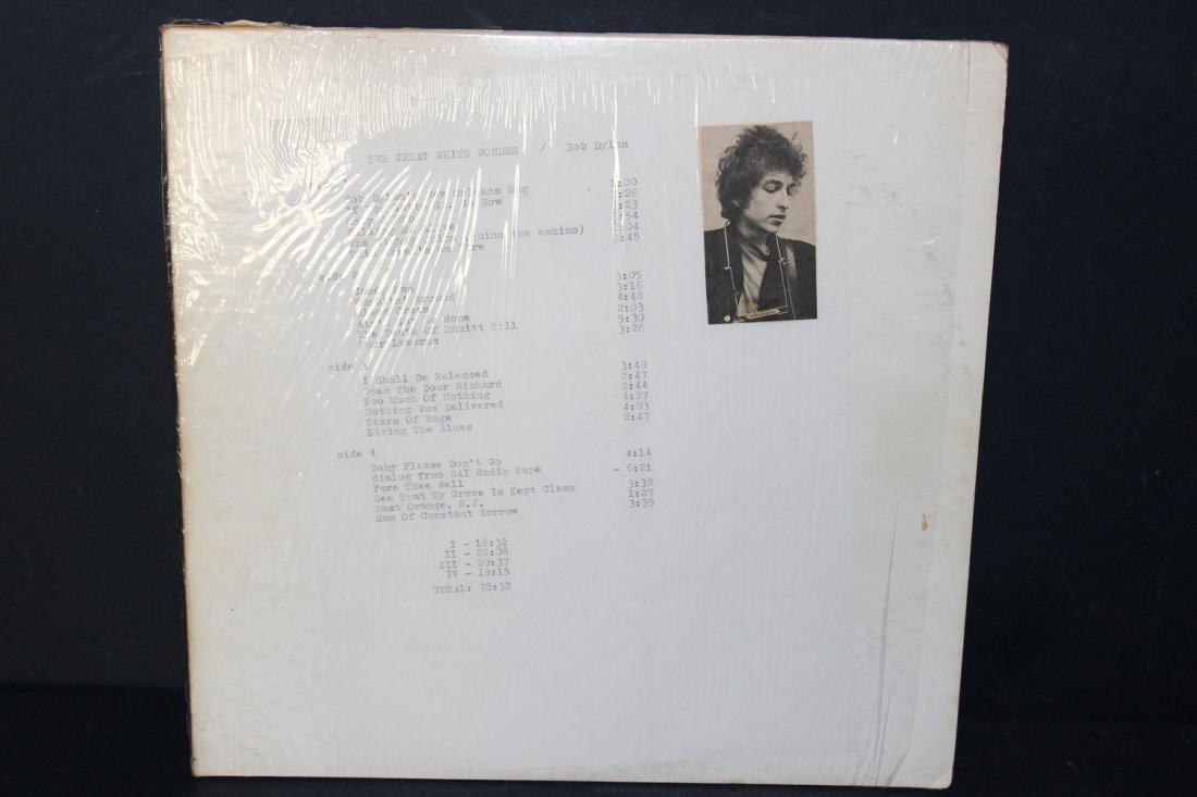 THE GREAT WHITE WONDER DYLAN - BOOTLEGGED - 2 RECORD (1 of 3)