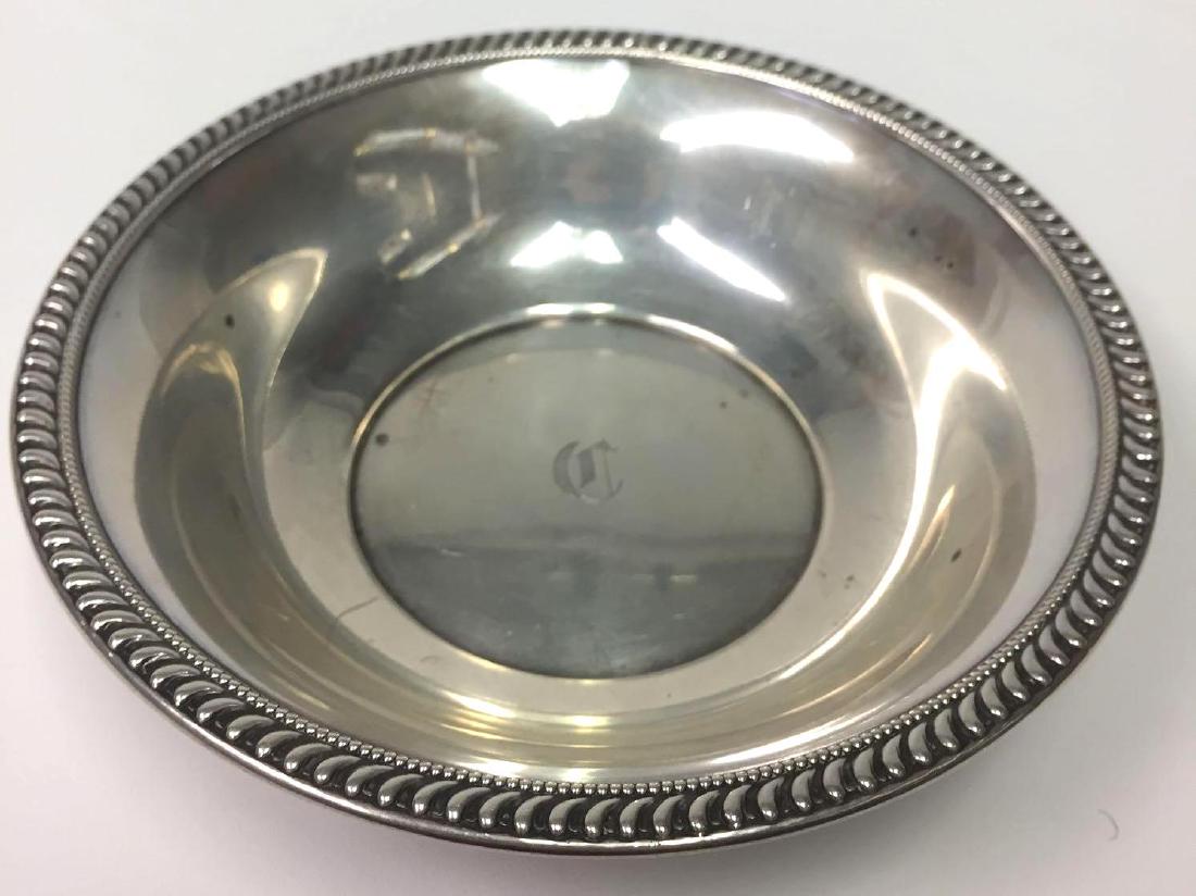 Sterling Silver Bowl: Sterling Silver Bowl, Braided Rim, 2-1/2 troy oz.,6-1/4" diameter.