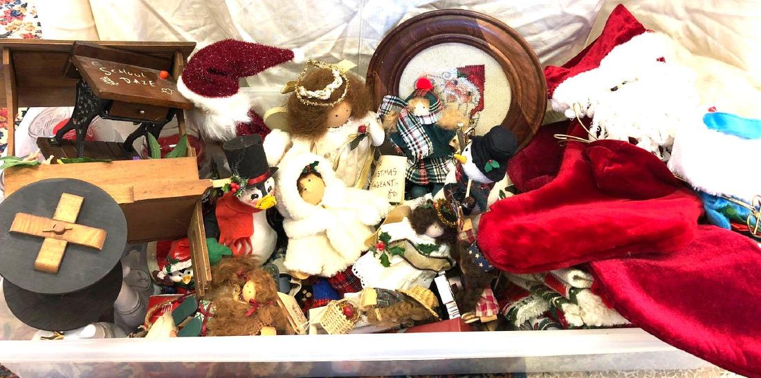 Box Lot Of Christmas Items To Include Annalee : Box Lot Of Christmas Items To Include Annalee Items, The Family And Friends Of Lizzie High Dolls, Christmas Stockings, Table Runners, Candles, A Christmas Candy Jar, And More.