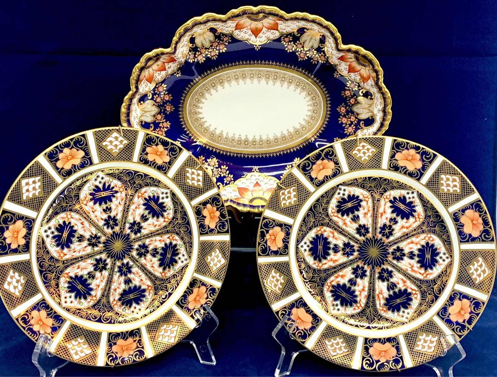 Collection of Royal Crown Darby & Copeland Spode: Collection of Royal Crown Darby & Copeland Spode. To Include Two (2) Plates Measuring 8 1/4" and One (1) Oval Serving Dish Measuring 10 1/4" in Length. In Good Condition. 