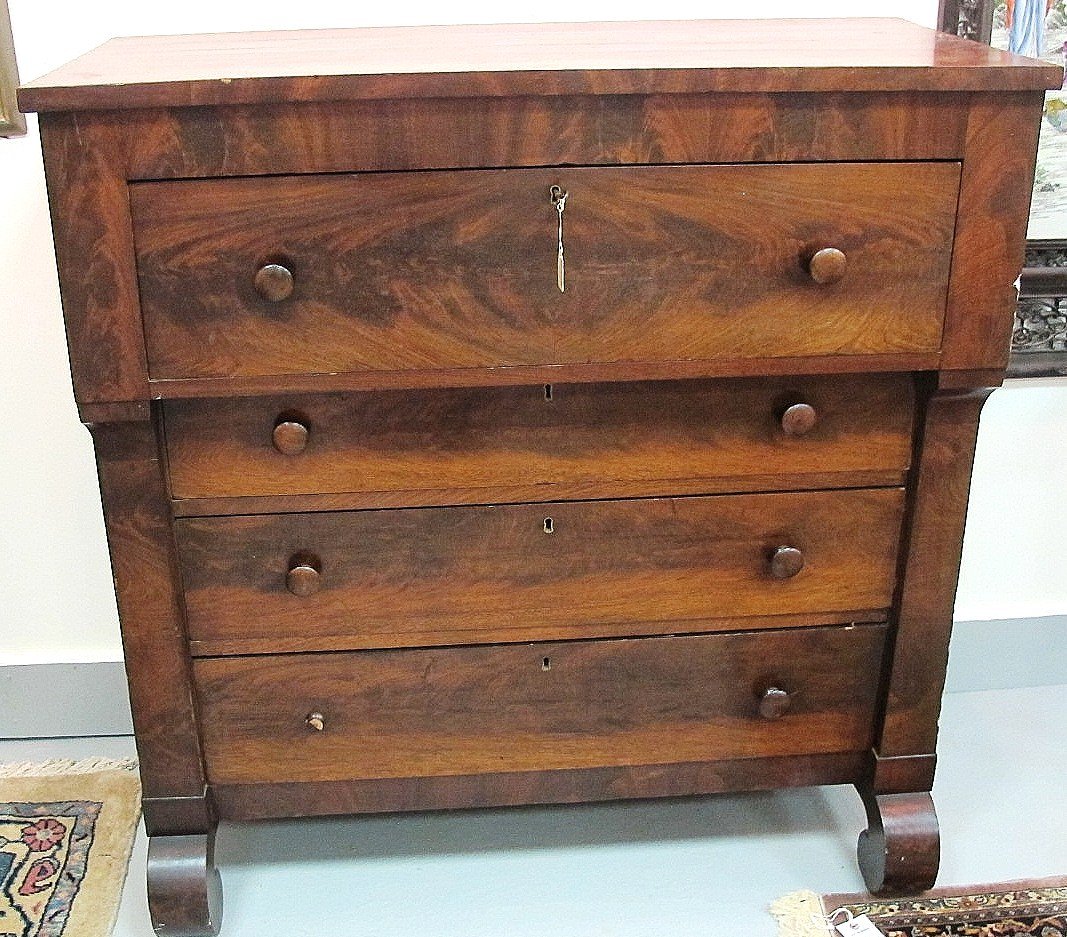 Victorian Maple Four Drawer Chest: Victorian Maple Four Drawer Chest