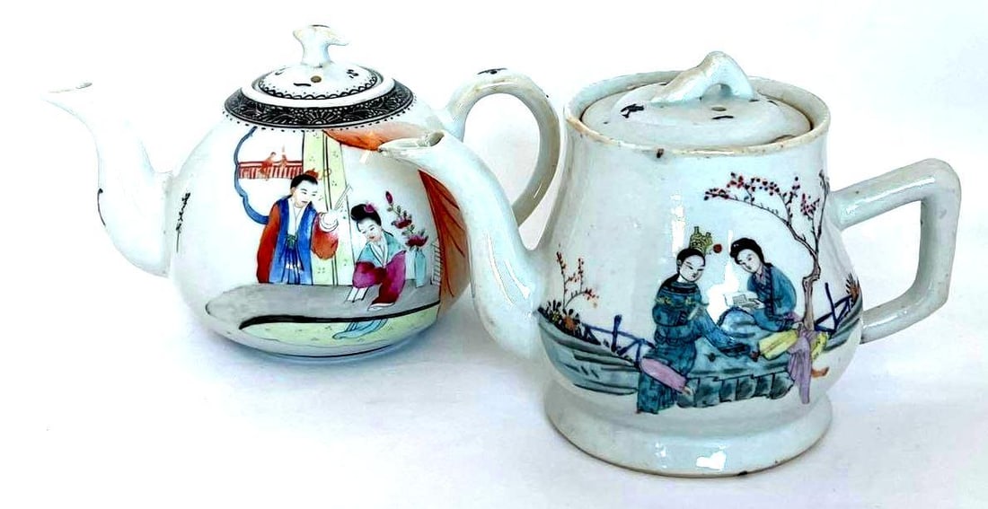 Two Hand Painted Asian Tea Pots (1 of 5)