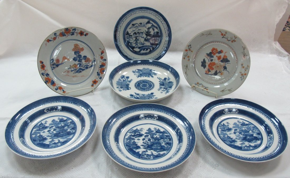 4 Blue & White Antique Asian Bowls, 1 Antique Blue & Wh: 4 Blue & White Antique Asian Bowls, 1 Antique Blue & White Asian Plate and 2 Blue & White Decorative Asian Plates