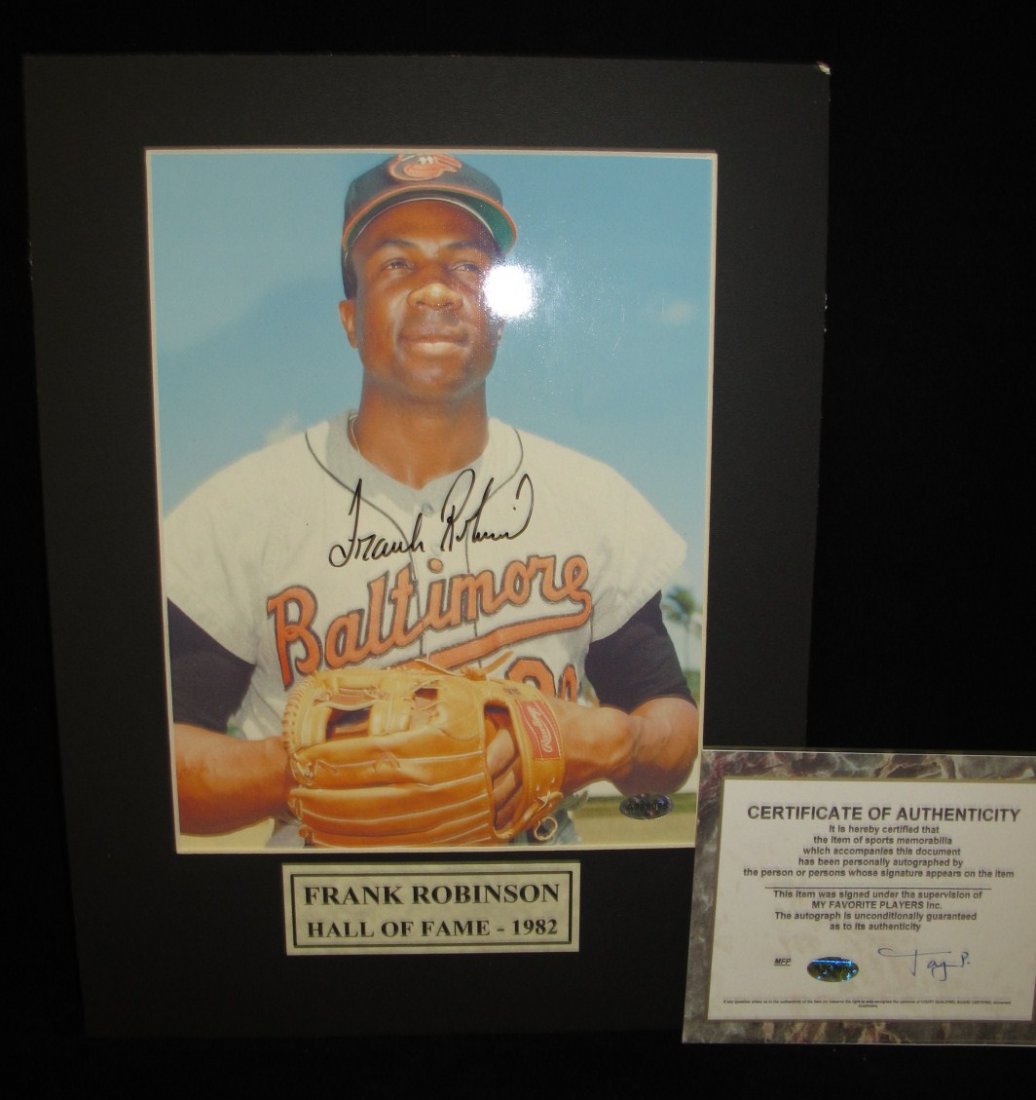 Frank Robinson Autographed Photo, 13" x 10", COA: Frank Robinson Autographed Photo, 13" x 10", COA