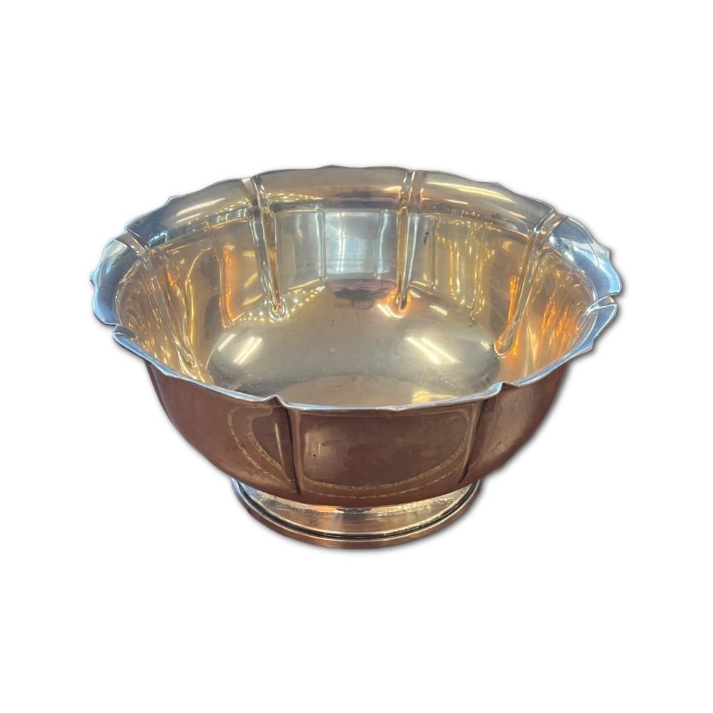 Ellmore Sterling Silver Pedestal Bowl (1 of 3)