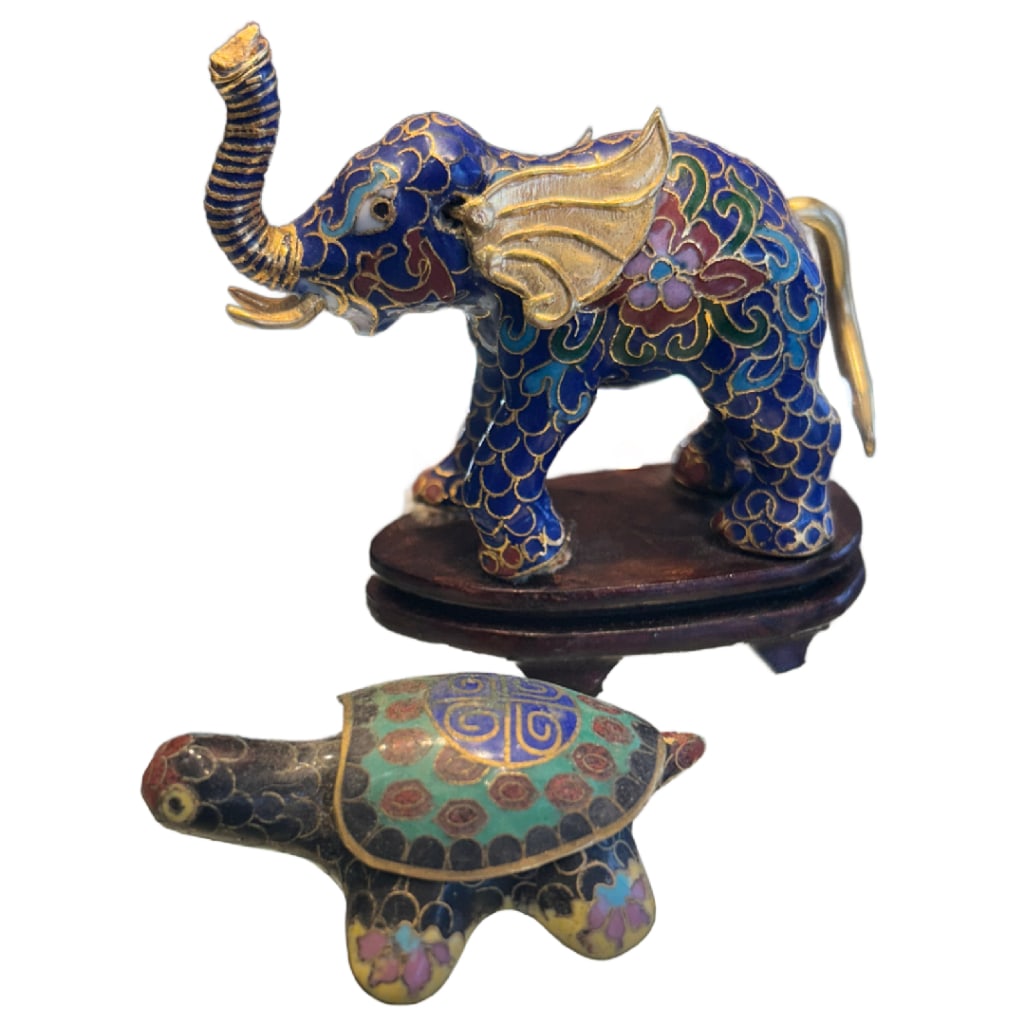 Pair of Vintage Chinese Cloisonné Animal Figurines: Pair of Vintage Chinese Cloisonné Animal Figurines. This lot includes one cloisonné elephant figurine and one cloisonné turtle shaped box. The elephant is in very good condition an