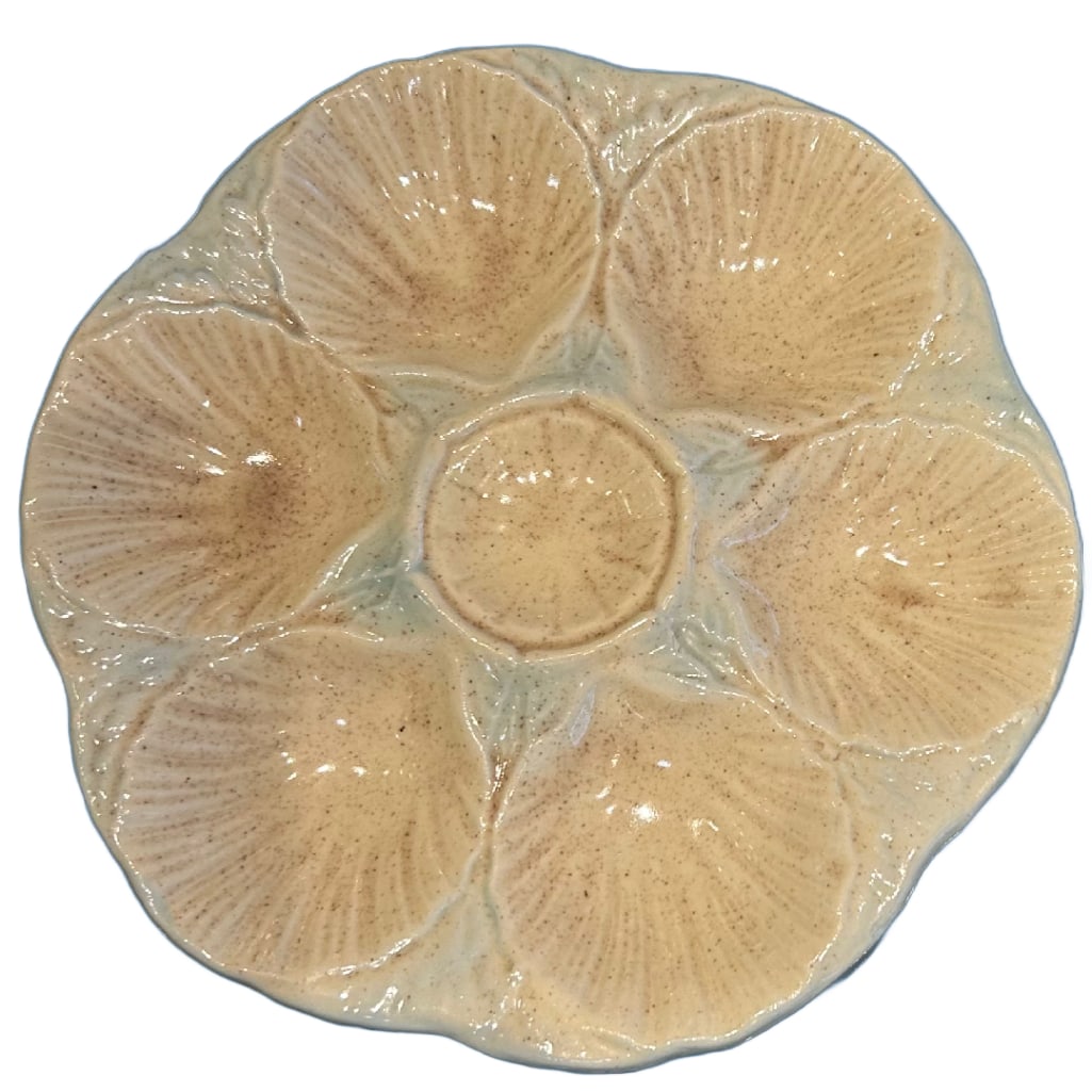 Vintage German Oyster Plate: Vintage German Oyster Plate. This lot includes one oyster plate made in Germany. It is overall in very good condition. It measures approximately 8.5" in diameter.
