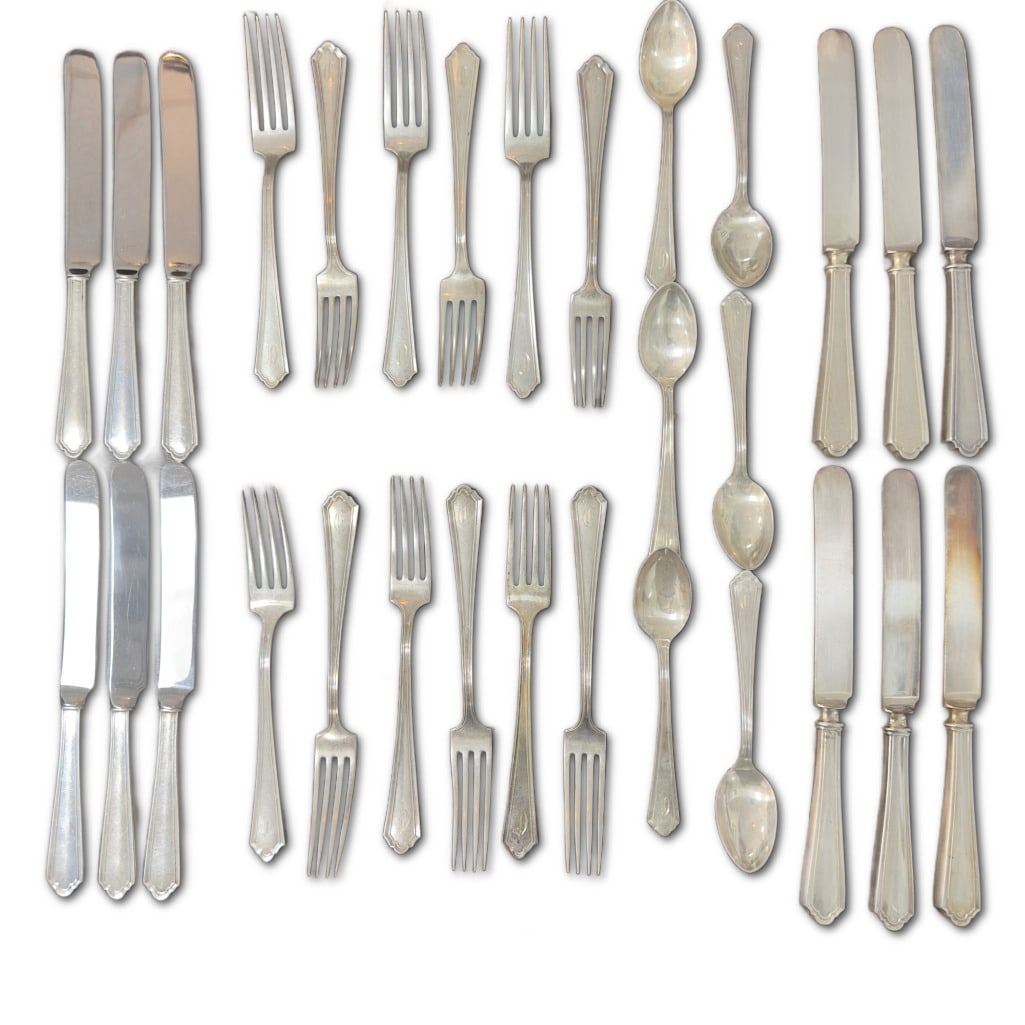 Wallace Silversmith Co Sterling Silver Flatware Set (1 of 4)