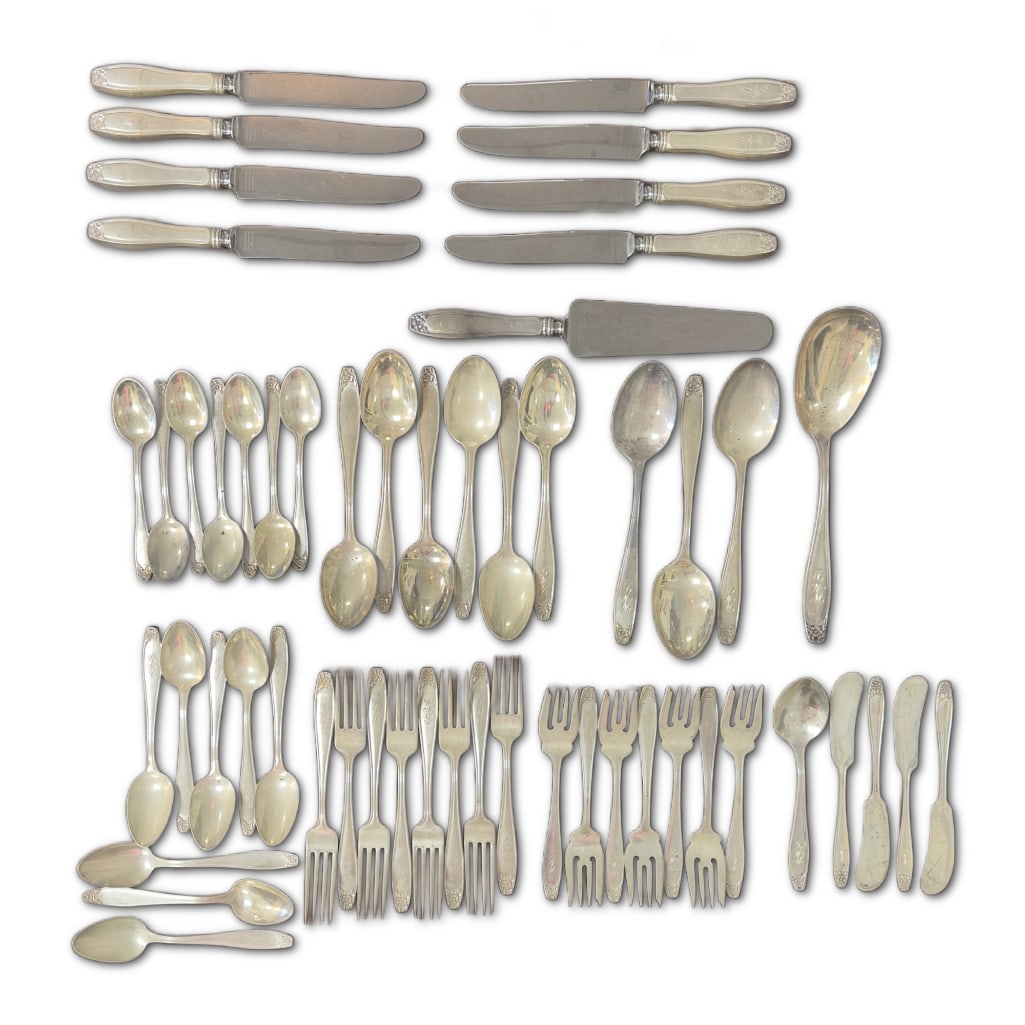 54 Piece Stieff Sterling Flatware Set: 54 Piece Stieff Sterling Flatware Set in the "Puritan" Pattern to Include: Eight (8) 6" Fruit Spoons Weighing 7 Troy Ounces, Eight (8) 7" Forks Weighing 13.5 Troy Ounces, Seven (7) 6" Five O'Cloc