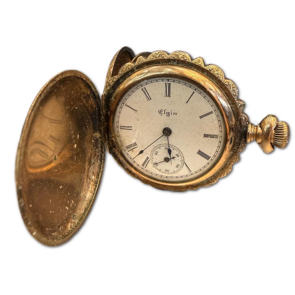 Ladies Elgin Pocketwatch: Ladies Elgin Pocketwatch Goldfilled. ???????Provenance of Estate: The estate comes from a storied 19th century Austro-Hungarian Empire family who resided primarily in Prague, Venice, and Trieste 