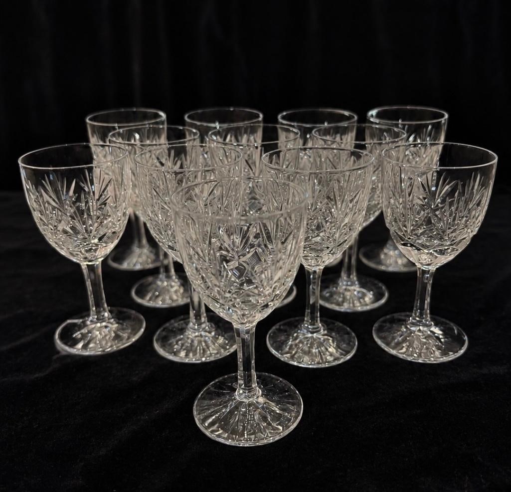 Villeroy & Boch Phoenix Pattern Crystal Sherry Glasses: Villeroy & Boch Phoenix Pattern Crystal Sherry Glasses. This lot includes twelve (12) vintage sherry glasses in the discontinued Phoenix pattern. Each glass measures approximately 4.5" in