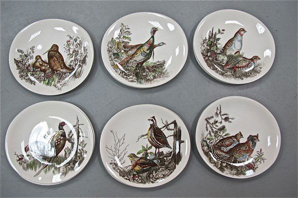 Colection of 12 Johnson Brothers Game Birds Plates: Colection of 12 Johnson Brothers Game Birds Painted Plates to Include: 2 Wild Turkey, 2 Ruffed Grouse, 2 Partridge, 2 Woodcock, 2 Quail, 2 Pheasant, England