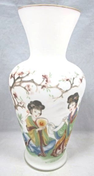 Chinese Eggshell Porcelain Hand Painted Vase, 11": Chinese Eggshell Porcelain Hand Painted Vase, 11"