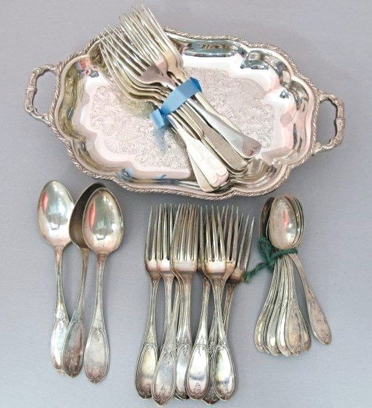 Nine Wm Rogers and Son A1 Forks, Collection of 15: Nine Wm Rogers and Son A1 Forks, Collection of 15 Silver Plated Dinner Forks, Five R. Wallace 1835 Cream Soup SPoons, Nine Teaspoons, Three Oval Soupspoons, Empress Silver Plate Small Tray