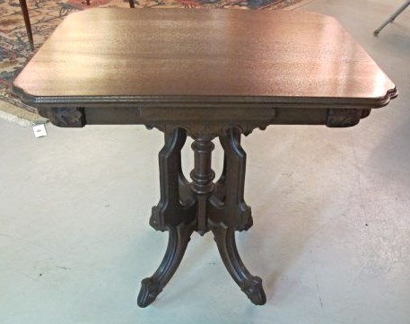 Fancy American Victorian Walnut Side Table, ca1890's,: Fancy American Victorian Walnut Side Table, ca1890's, 28"h x 29"w x 22"d