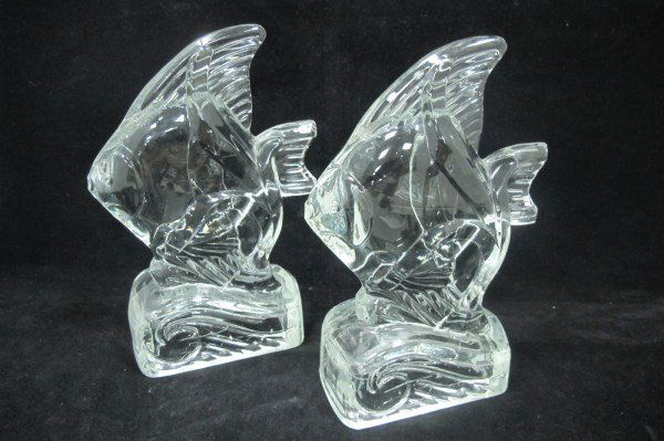 Pair of Art Glass Fish Book Ends (1 of 3)