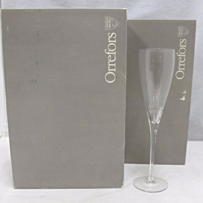 Collection of Four (4) Orrefors Crescendo Champagne (1 of 1)