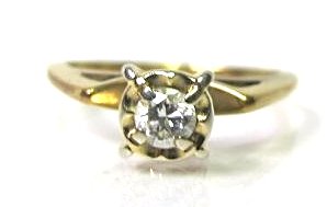 Antique 14K Yellow Gold Diamond Ring: Antique 14K Yellow Gold Diamond Ring Containing 1Diamond=approx .08cts., SI1 Clarity, G/H Color, 1.57dwt, Size 6
