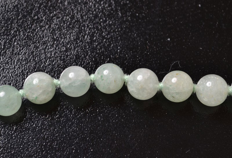 JADEITE NECKLACE - 2