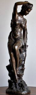 "Female Archer" bronze sculpture: "Female Archer" bronze sculpture measuring approx. 25hx7.5x7.5 in very good condition with a brown patina with highlights having very good detail and finish. Oder bronze sculpture.