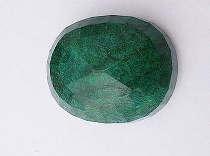 2295.0 ct. Oval Emerald: One Oval emerald of approx. 2295.0 cts. The emerald is faceted and in very good condition.
