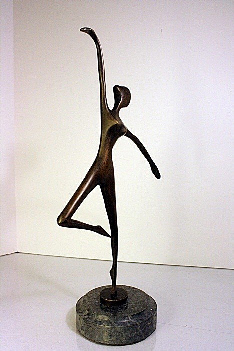 Alexander Archipenko Limited Edition Sculpture: Alexander Archipenko signed and numbered bronze sculpture, "Ballerina". Comes with COA. Some variation in patina might occur. Approx. size: 13X7X4.