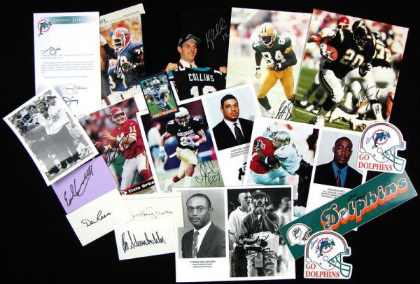 21 FOOTBALL PLAYERS & COACHES SIGNED PHOTOS/CARDS: 1005. [FOOTBALL ASSORTMENT] Assorted 21 SPs, cards, and team stickers signed by veterans, coaches and other players, including some HOF players. SPs include Super Bowl XL images of ti