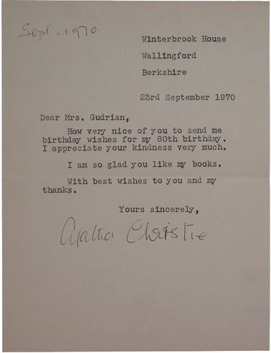 AGATHA CHRISTIE